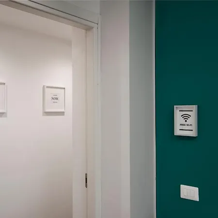 Deluxe 120 Mq , 4 Minuti A Piedi Dai Navigli Apartment *